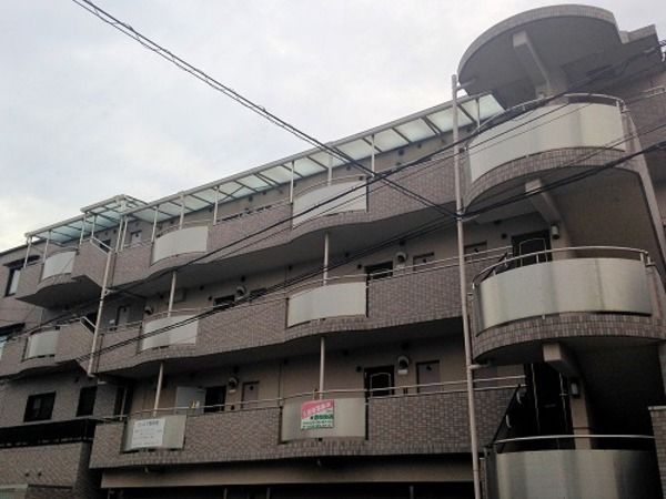 プラスシャルマンの外観画像