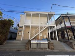 レオパレスジュネスの外観画像