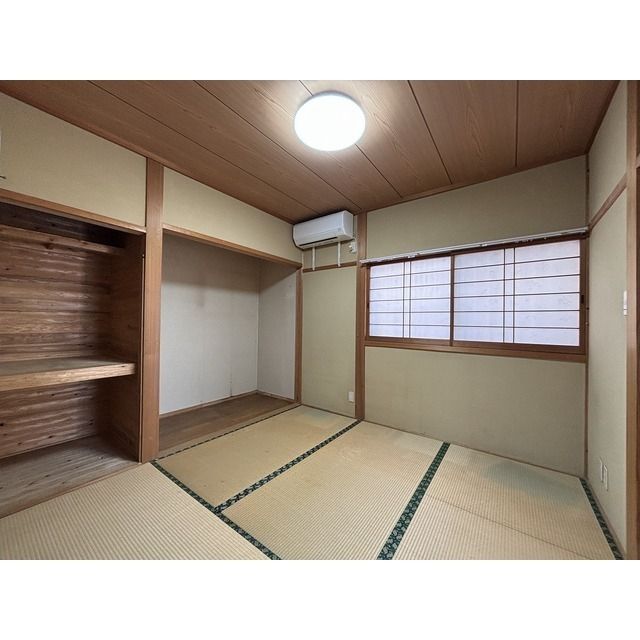 ベッドルーム