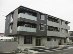 ツアンガーデン B棟の外観画像