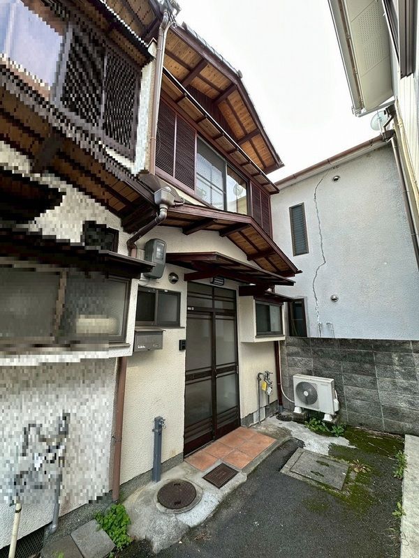 伏見区小栗栖岩ケ淵町 貸家の外観画像