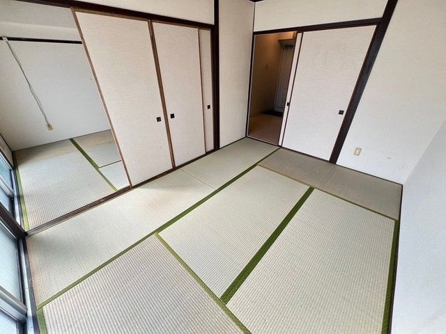 ベッドルーム