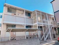 レオパレスブリリアントの外観画像