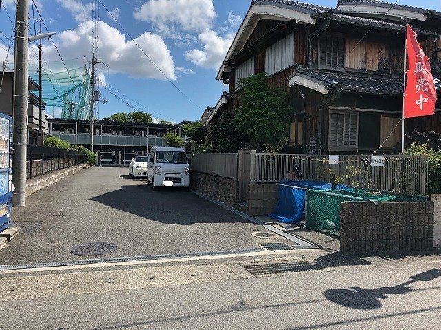 近くに施設あり