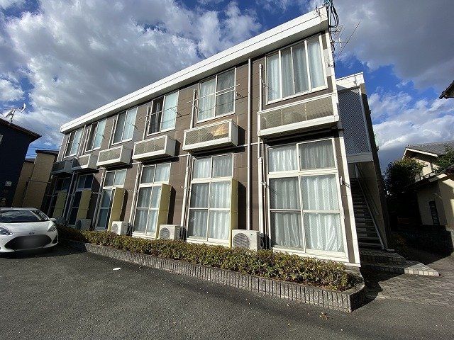 レオパレスeasternの外観画像