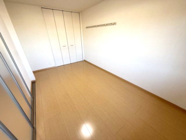 ベッドルーム