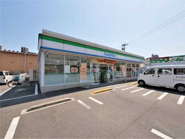 ファミリーマート小倉徳力五丁目店(160m)