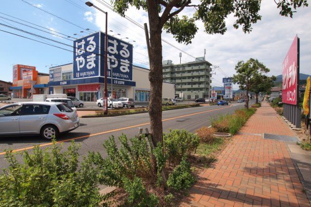 近くに施設あり