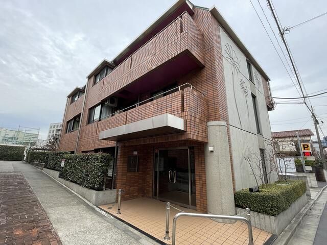 ラ フルールの外観画像
