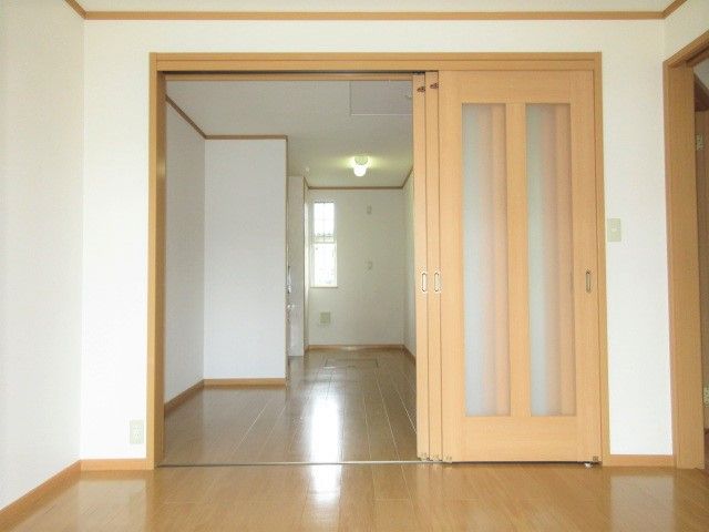 ファミリーマート千曲中央店まで220m