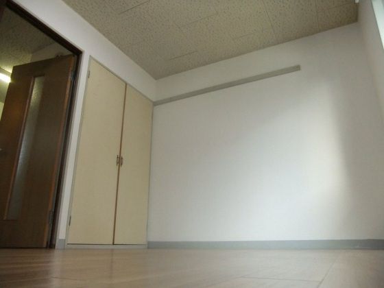 ベッドルーム