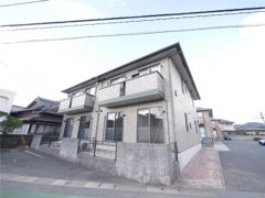リビングタウン中曽根A棟の外観画像