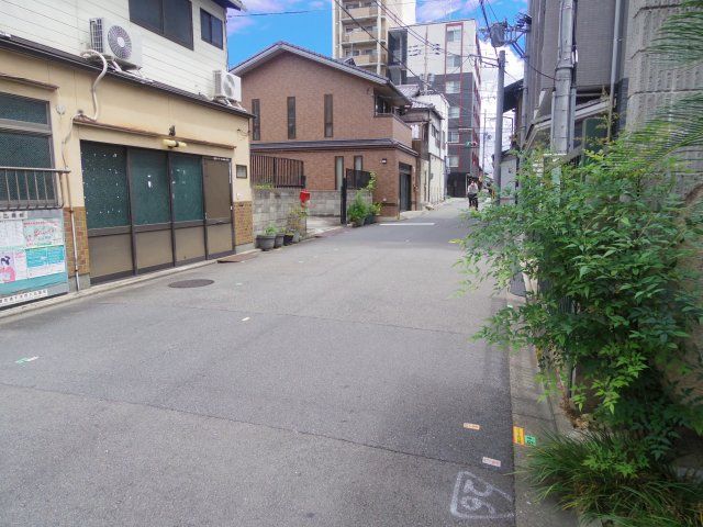 近くに施設あり