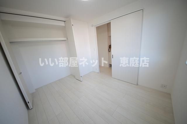 ベッドルーム
