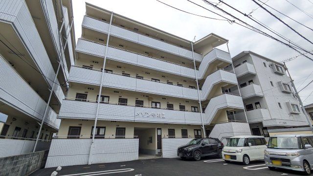 メゾン中村2の外観画像