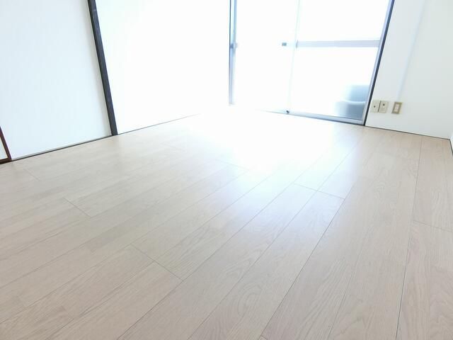 ベッドルーム