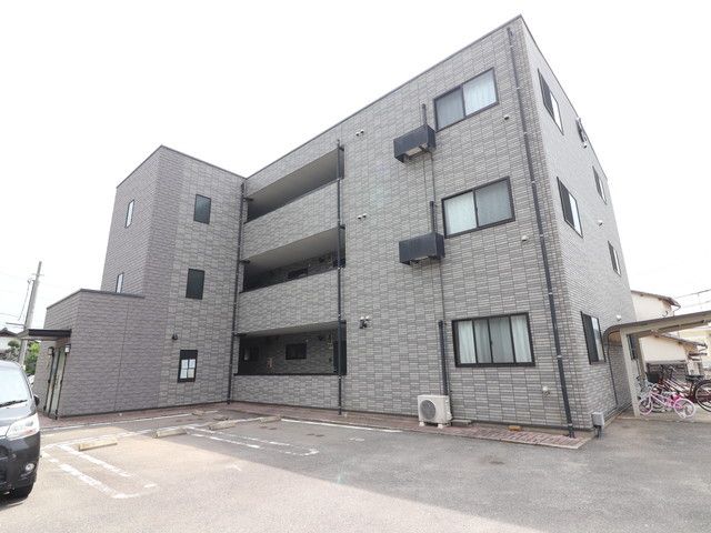 アンプルールフェールシオンの外観画像
