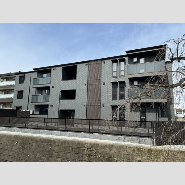 CEREZO FUNACHOUの外観画像