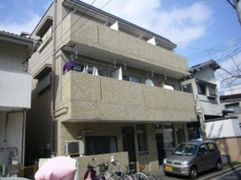 高雄ビルの外観画像