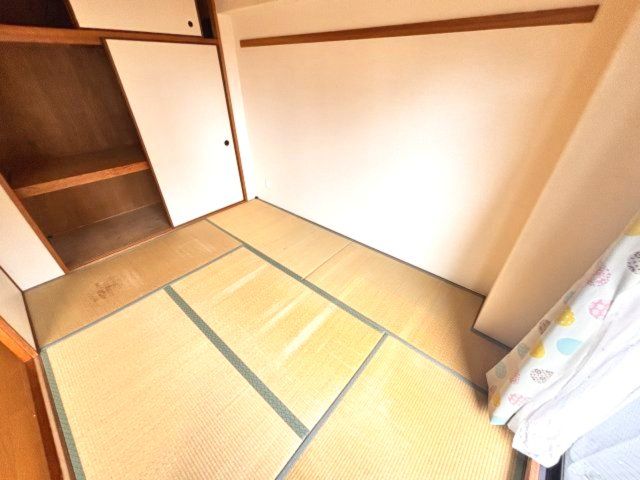 ベッドルーム
