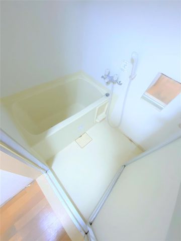 医療法人浜田病院(400m)