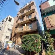 フラワーガーデンワタナベの外観画像