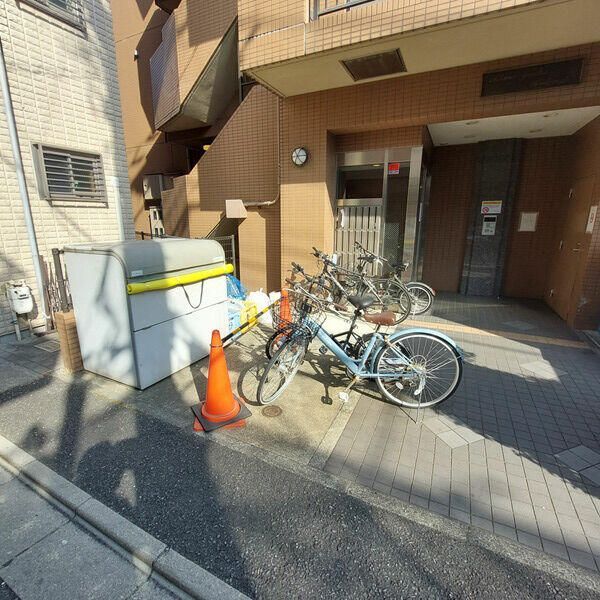 その他