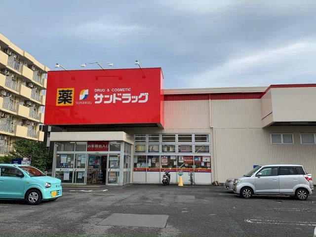 近くに施設あり