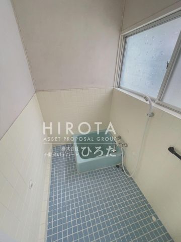 ドラッグストアモリ南丘店 (628m)