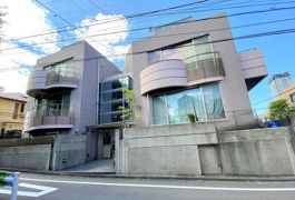 プレイヤー東山の外観画像