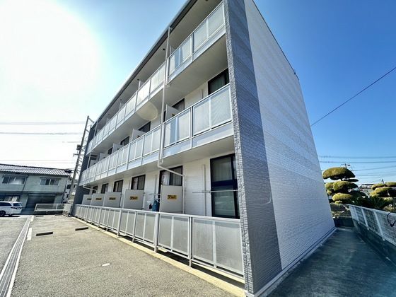 レオパレス花上の外観画像