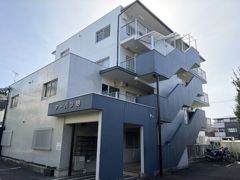 アーバン18の外観画像