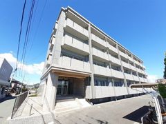 シャルマンパレスの外観画像
