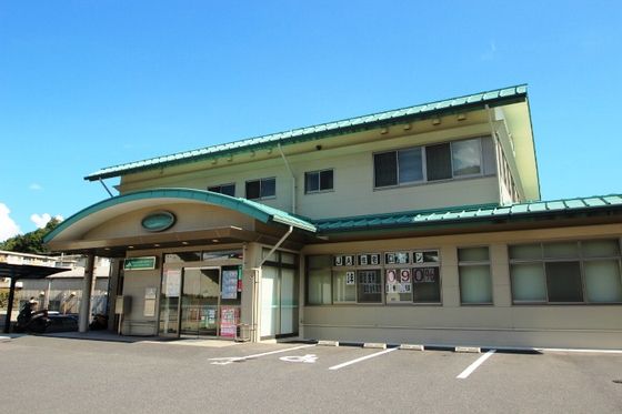 近くに施設あり