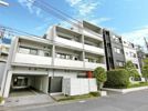 小田急コアロード六本木フロンテの外観