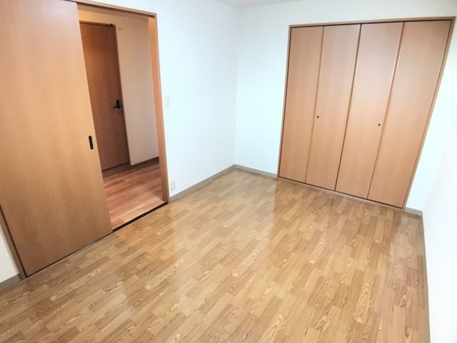 ベッドルーム