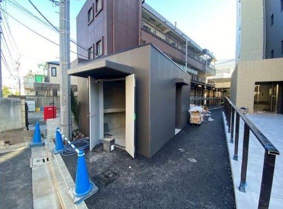 その他