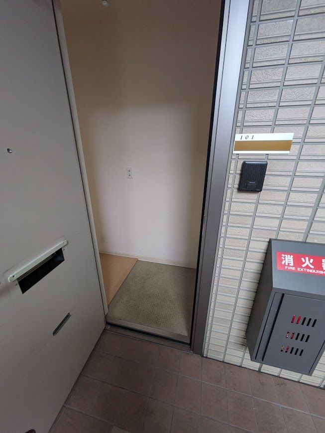 玄関