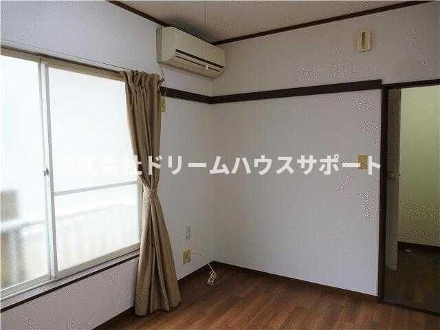 ベッドルーム