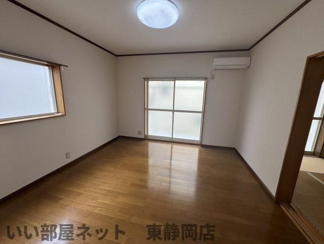 洋室