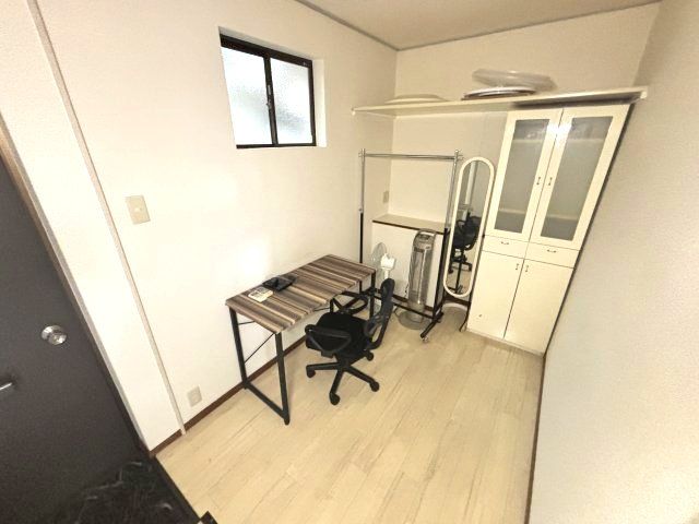 ベッドルーム
