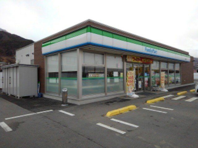 ファミリーマート千曲若宮店まで650m