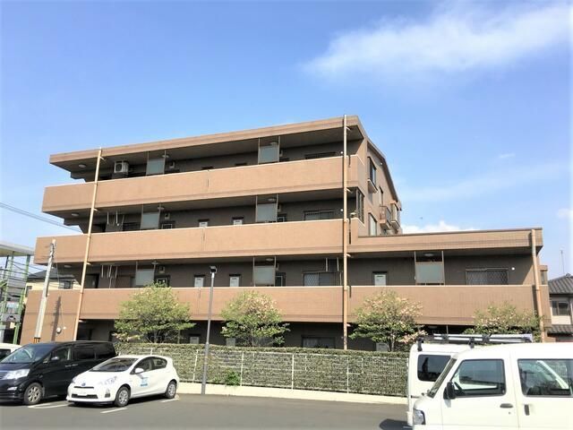 ロイヤルシャトーの外観画像
