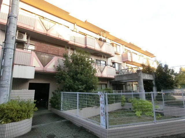 サンバリーアツカワカツの外観画像