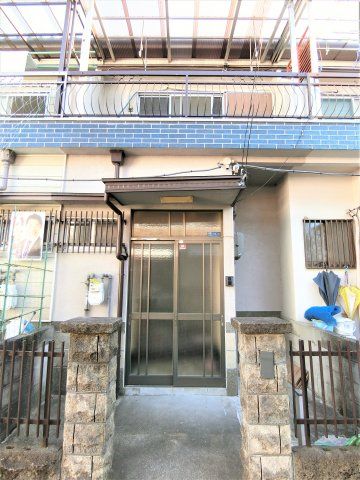 寺方錦通二丁目テラスハウスの外観画像