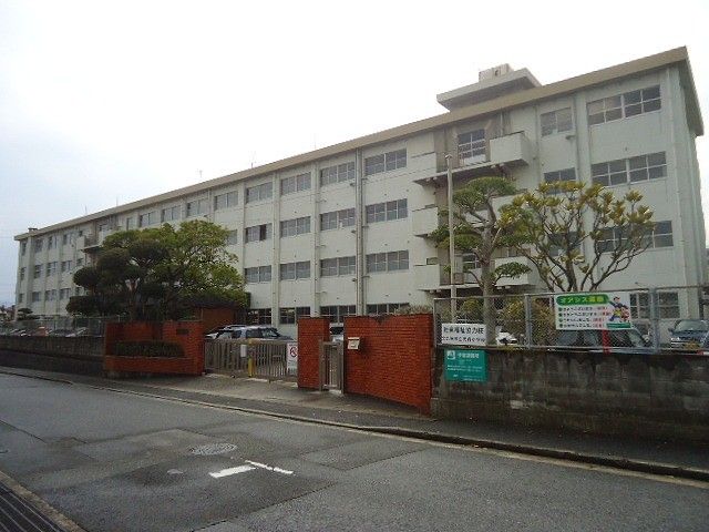北九州市立光貞小学校(510m)