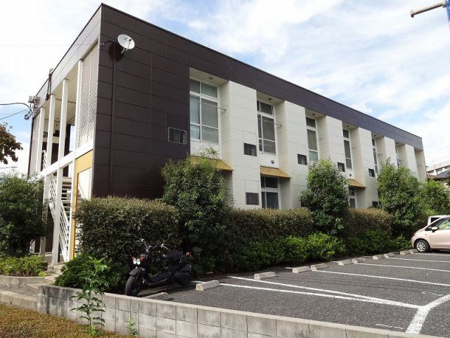 レオパレスアネックス志津の外観画像