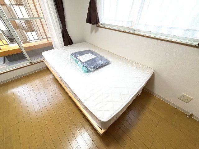 ベッドルーム
