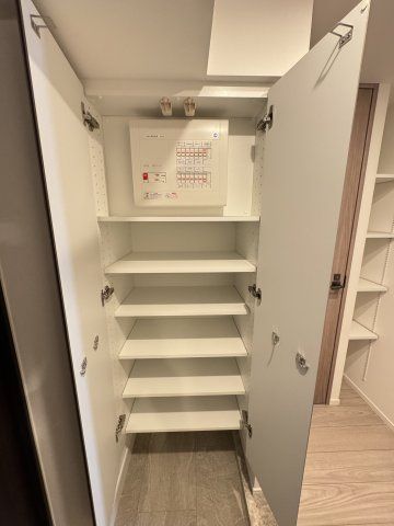 収納