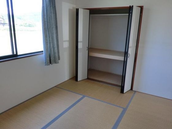ベッドルーム
